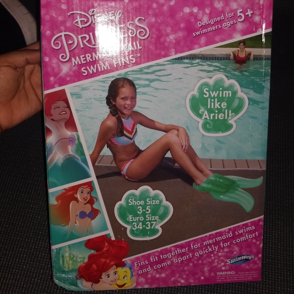 Water shoes